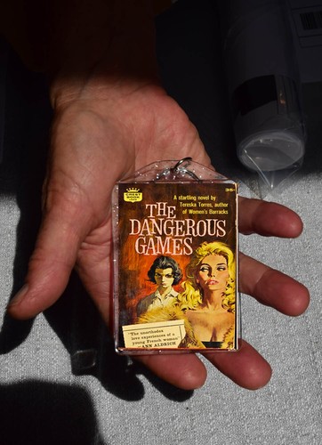 Lesbian Art - (8) Acrylic Keychains - LGBTQ 1950's Lesbian Artwork Covers - Picture 9 of 9