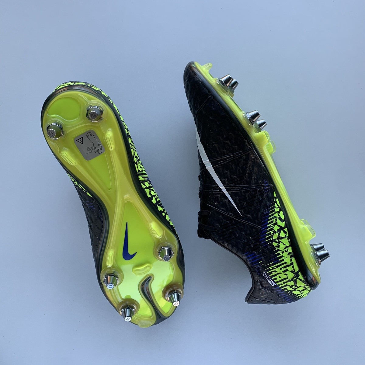 Nike Hypervenom Phantom 2 SG Pro US 8 UK 7 | eBay Nike Hypervenom Phantom 2 SG Pro US 8 UK 7 | eBay