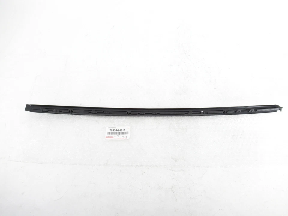 Parabrisas inferior genuino OEM Lexus 75536-60010 conductor revelar moldura 10-18 GX460 Foto 3 de 4