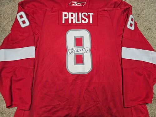 BRANDON PRUST signiertes 2012 Team Montreal La Tournee Des Joueurs Game Worn Trikot