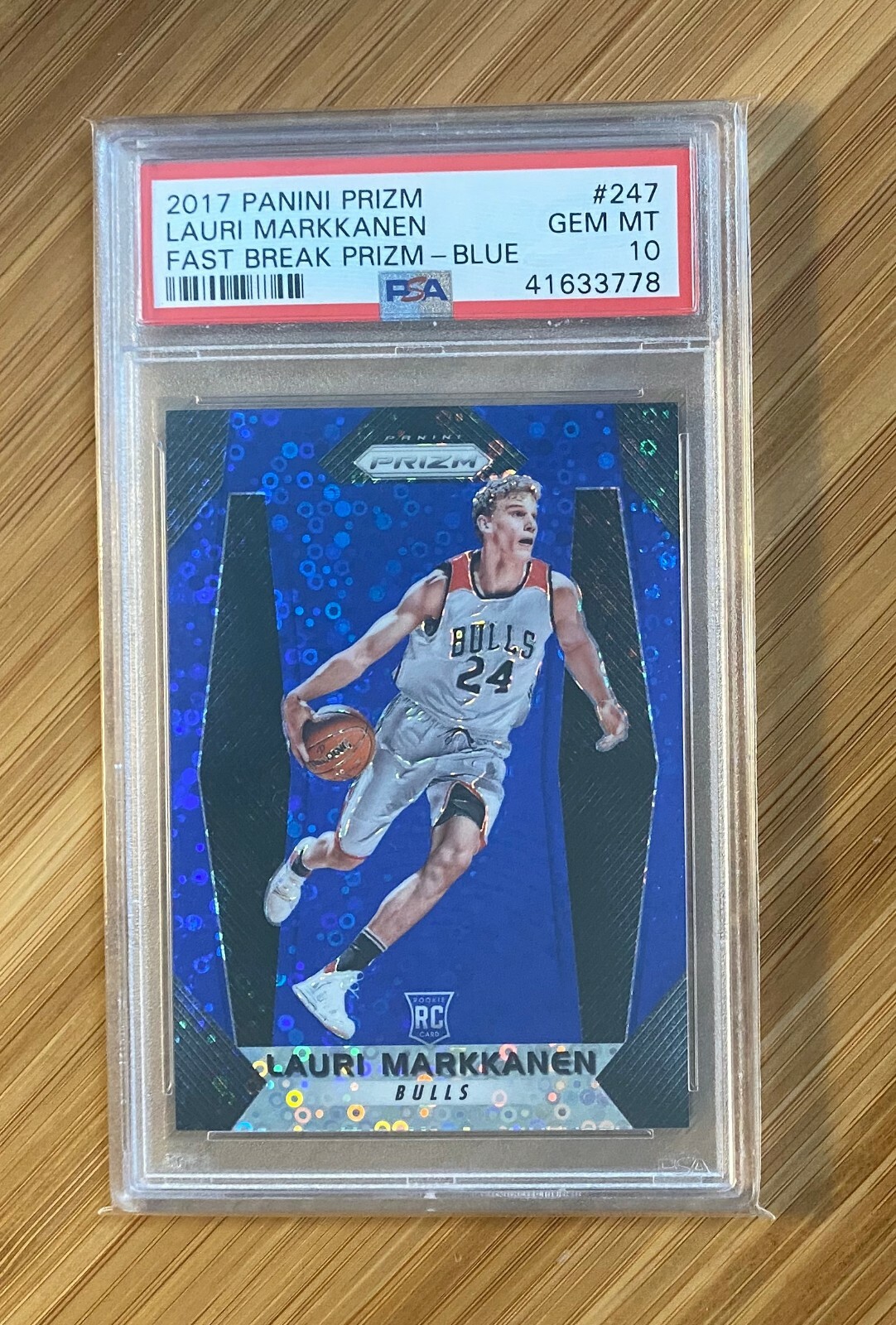 2017-18 Panini Prizm Blue Fast Break #63/175 Lauri Markkanen Rookie RC PSA 10