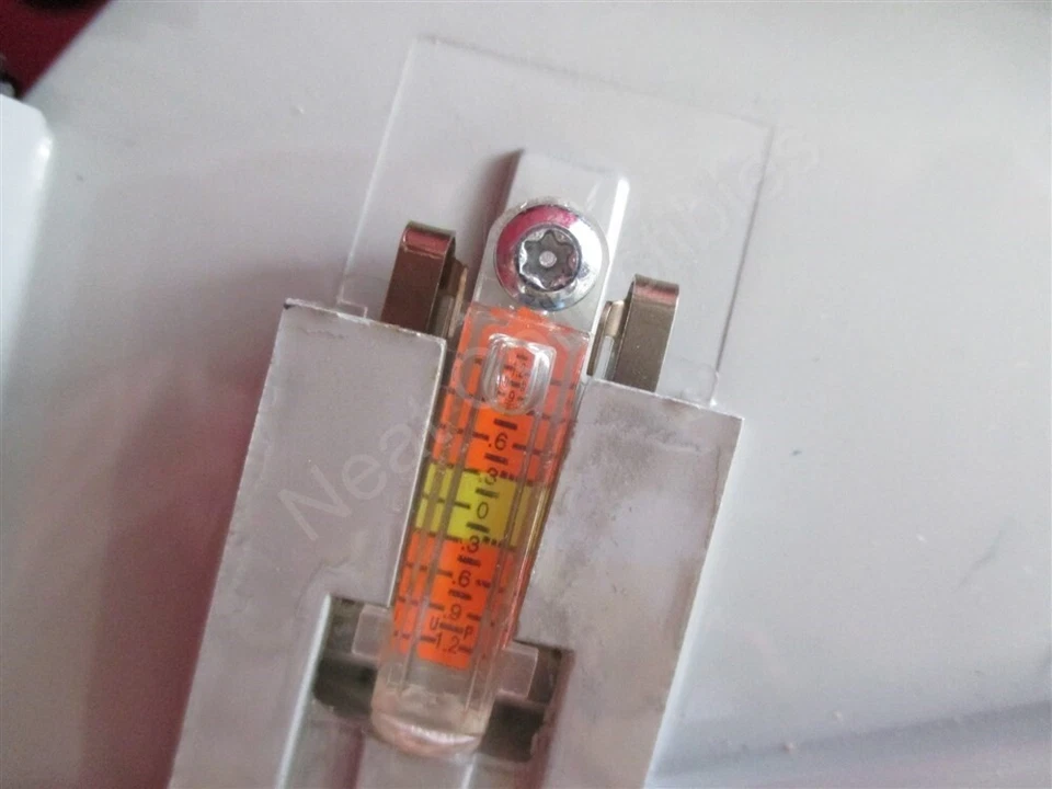 Faro delantero izquierdo nuevo OEM Chrysler New Yorker 1994 Foto 3 de 4