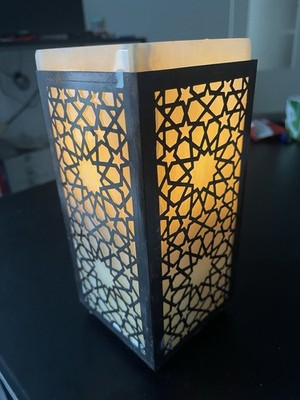 Kompakt & Direkt): Edle Alabaster, orientalischem Metall-Dekor   Warmes Licht