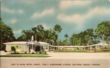 Vintage Sun 'N Sand Hotel Court Daytona Beach Florida Linen Postcard