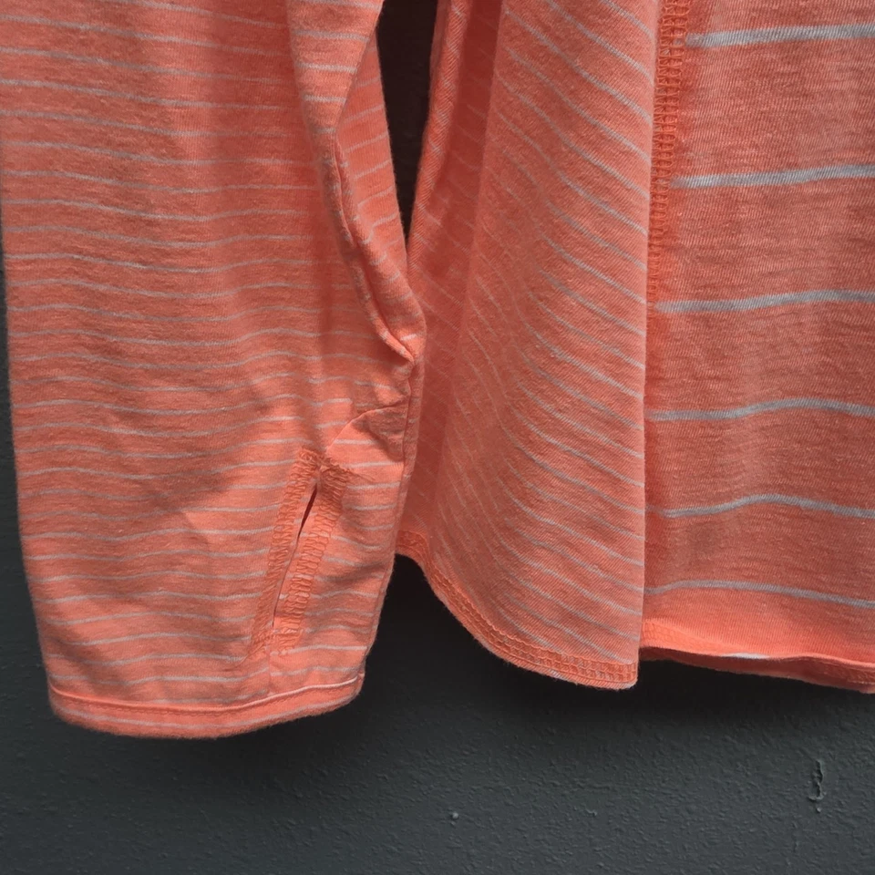 Tek Gear Shirt Womens 1X Pink Striped Long Sleeve DryTek Athletic Pullover Top - Image 4 of 4