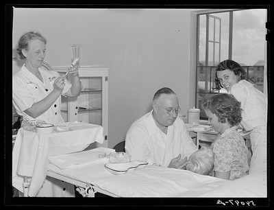 Belle Glade Florida 1940 Dr William J Buck Typhoid Inoculation Nurse Smock NYA