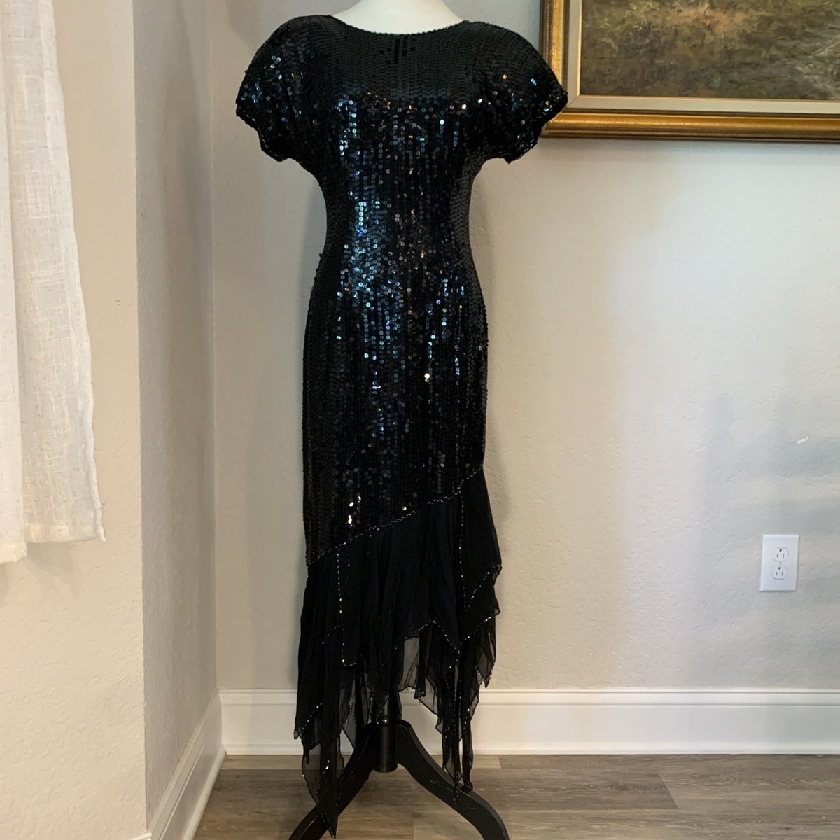 Oleg Cassini Sequin Beaded Silk Black Tie Cocktail Party Dress Sz 4 Low Back Oleg Cassini Sequin Beaded Silk Black Tie Cocktail Party Dress Sz 4 Low Back