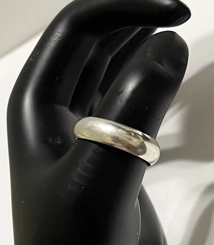 Vintage 925 Silver Smooth Wedding Band Ring Size 9.5 ~ Signed