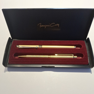 Vergoldete Sheaffer Kugelschreiber mit François Coty Füllfederhalter.