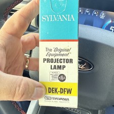 DEK/DFW Projector Projection Lamp Bulb 500W 120V SYLVANIA AVG. 25-HR LAMP