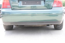 VW Bora Limousine Stoßstange hinten Heckstoßstange grün LC6M bright