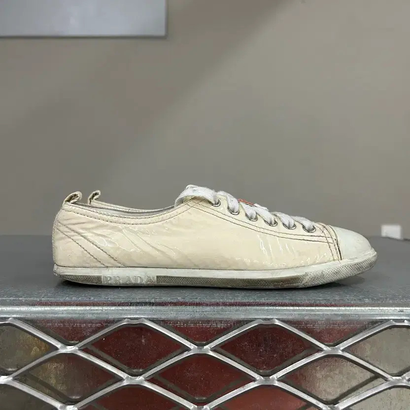 Prada Classic Red Tab 35.5 Women's Shoes thumbnail 2