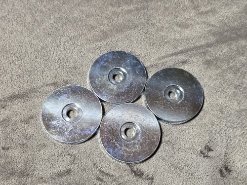 1/2" Steel Plate, Disc Shaped, 2.5" Diameter Zinc Plated with 1/2" Center Hole 
