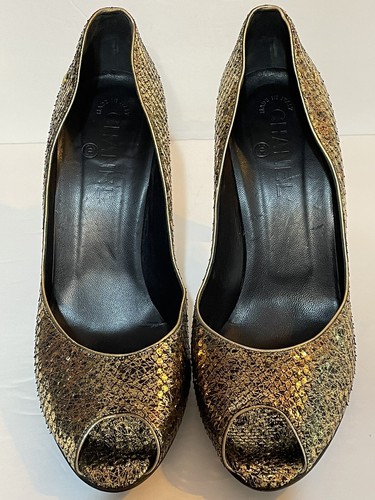 Chanel Metallic Gold Pyton Snakeskin Leather CC Logo Peep Toe Heel Pumps 40 - Picture 6 of 15