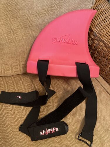 Swimfin Kids Pink Shark Fin Float Buoyancy Aid 15-30kg With Adjustable Straps - Picture 1 of 5