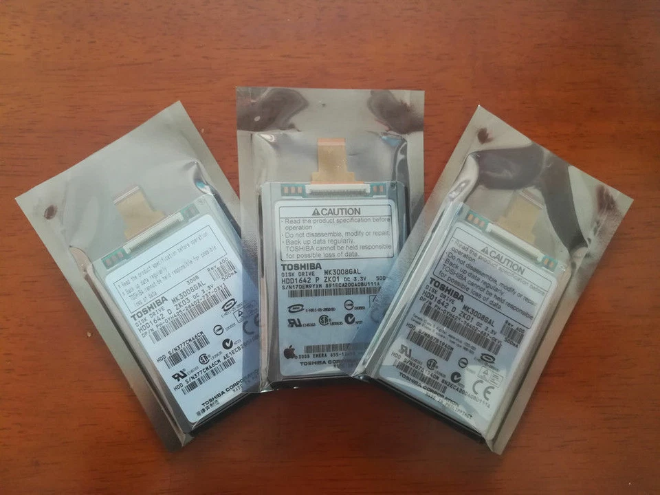 Toshiba Hard Drive MK3008GAL 30GB for iPods Classic 5/6/7th Gens Unused - Image 3 of 4