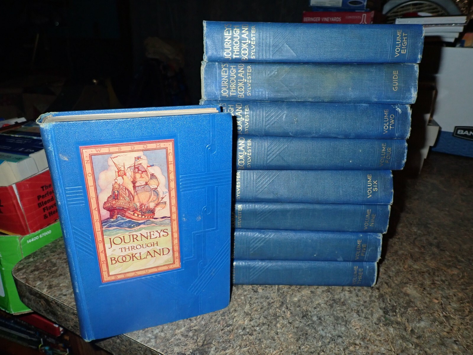 Picture 1 of 9