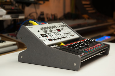 Roland Boutique Duo Ständer Low MDF TB-03 TR-09 SH-01A 