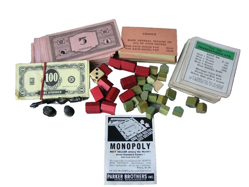 MONOPOLY GAME REPLACEMENT 32 CARDS - CHANCE AND COMMUNITY CHEST