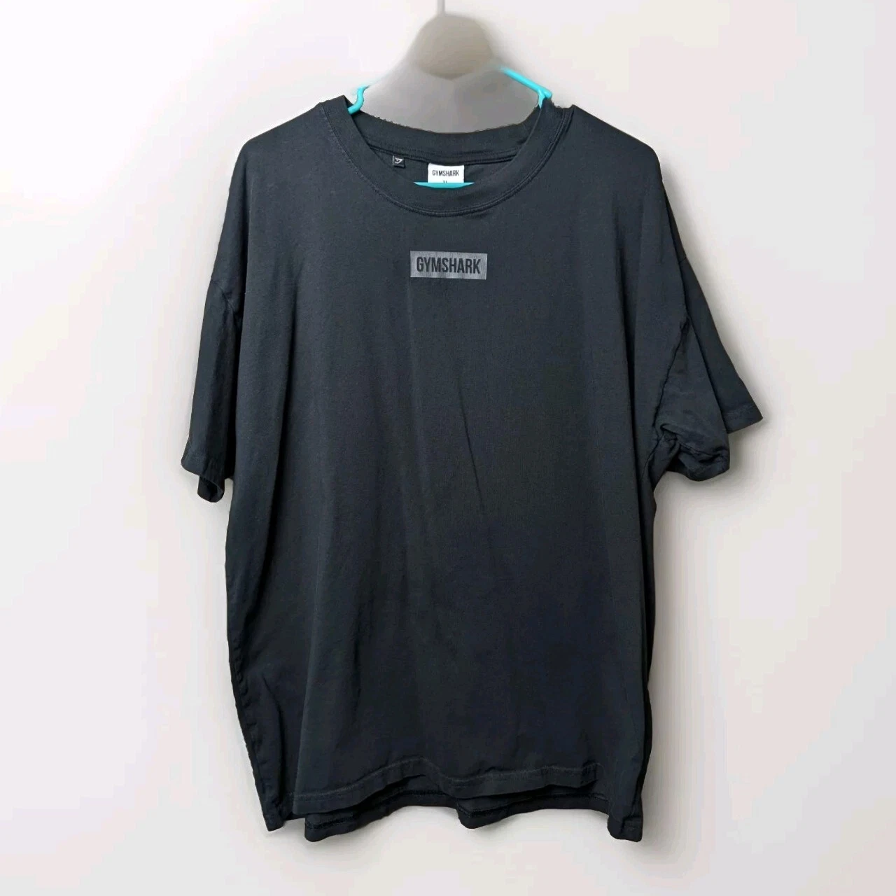 gymshark soft center graphic shirt