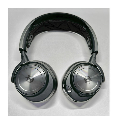 SteelSeries Arctis Nova Pro Wireless