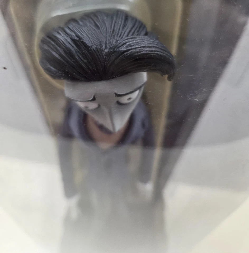 NUEVO McFarlane Tim Burton's Corpse Bride 12" Victor Fashion Doll Figura 2005 Foto 3 de 4