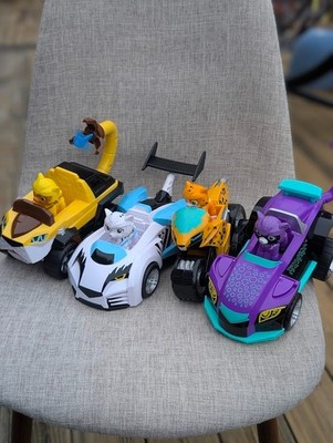 Paw Patrol CAT PACK Set Of 4 Vehicles Shade, Wild, Rory, And Leo & Figures