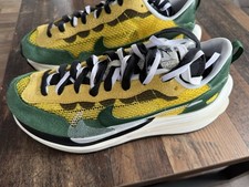 Nike Vaporwaffle sacai Tour Yellow Stadium Gr...