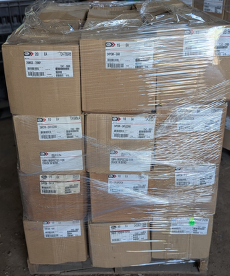 #ad Bulk Gates Hydraulic Hose Crimp Fittings Pallet Lot #2 43 Cases 760 pieces $698.00