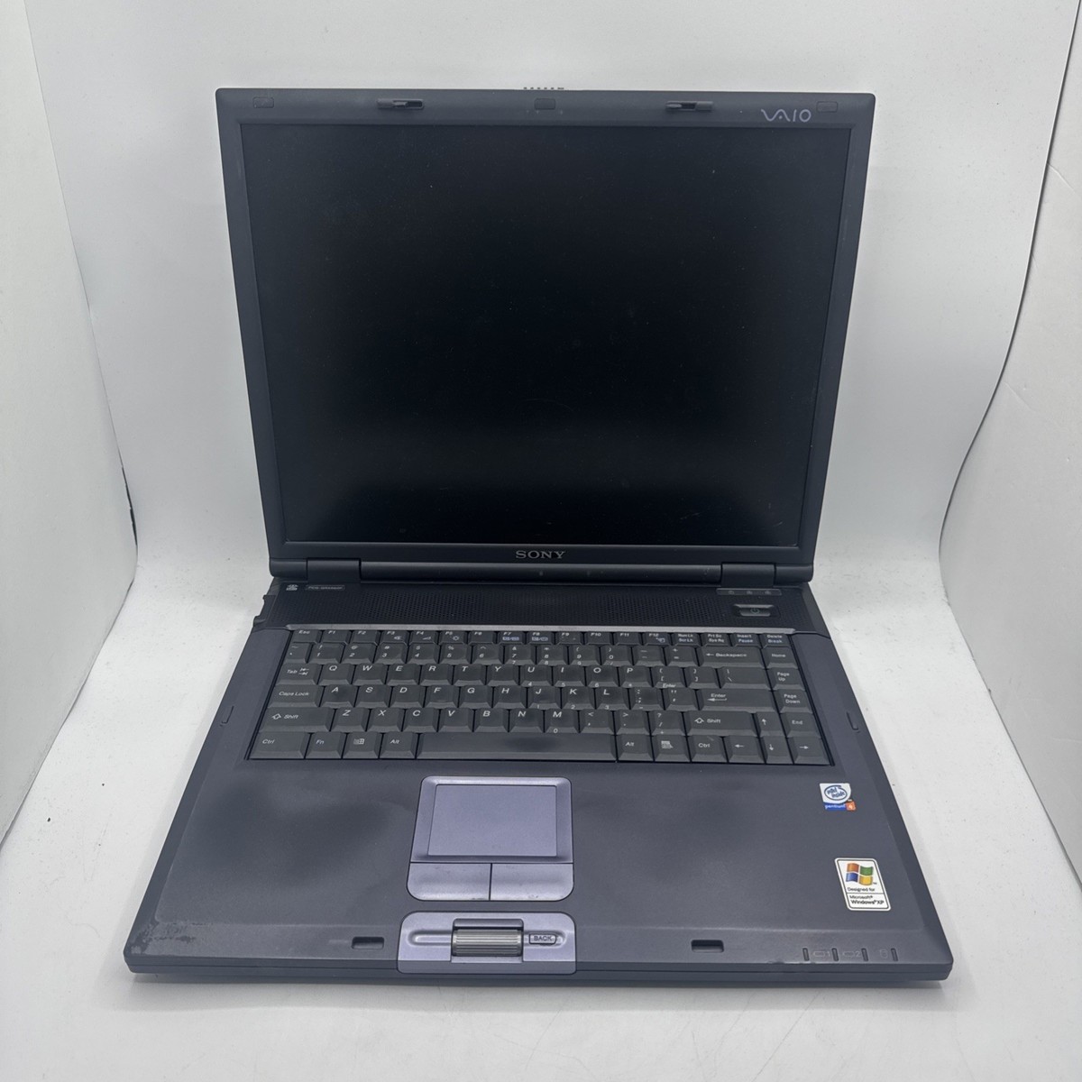 Sony VAIO Laptop Notebook PCG-8C3L Windows XP - WORKS - Needs