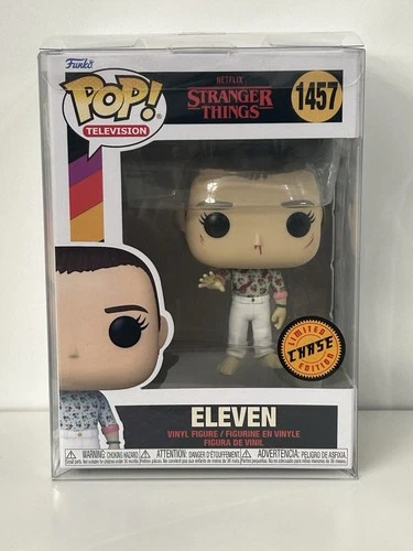 Funko Pop! Vinyl: Stranger Things - Eleven (Bloody Chase) #1457 + Soft Protector