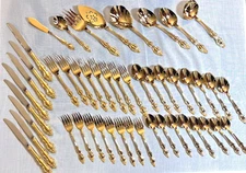 Oneida Flatware Complete Service for 8 w/8 Serving Pieces Golden Baroque Rose