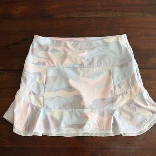 Lucky in Love Women’s S (4-6) Multicolor Camo Tennis Skort Built-In Shorts