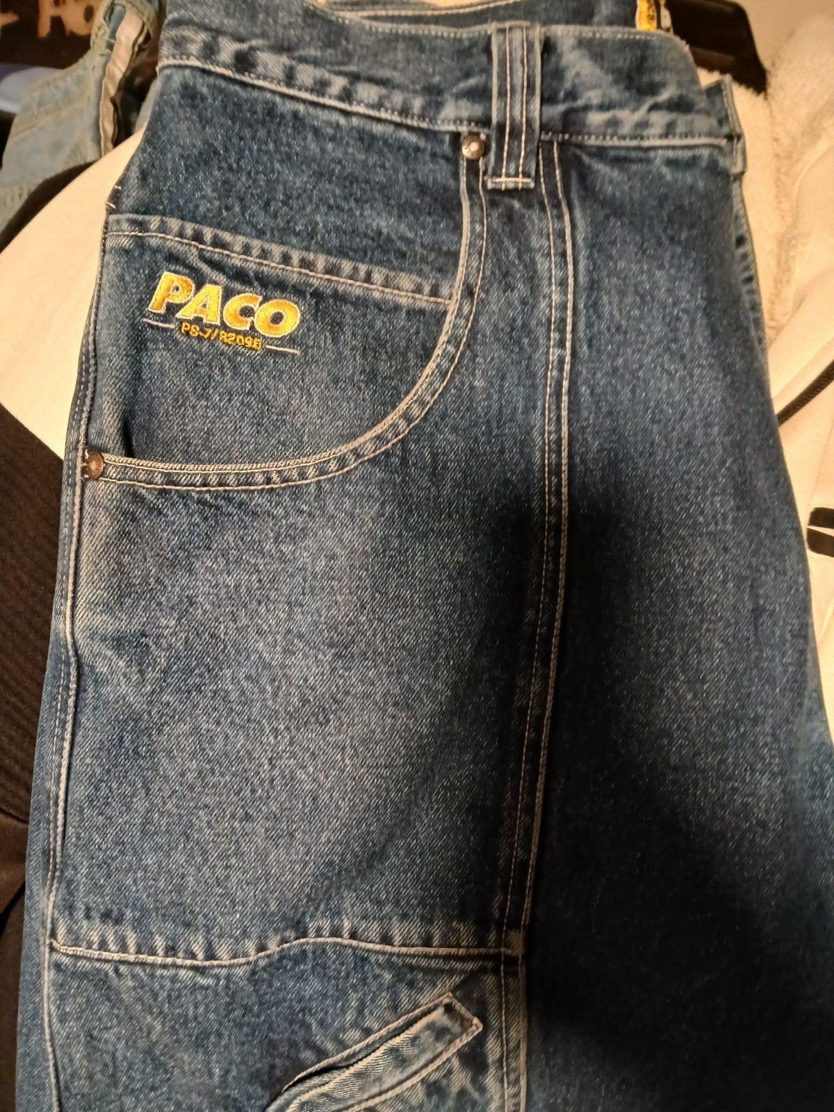 Jnco Like Paco Vintage Size 34Cargo style blue jeans with bl