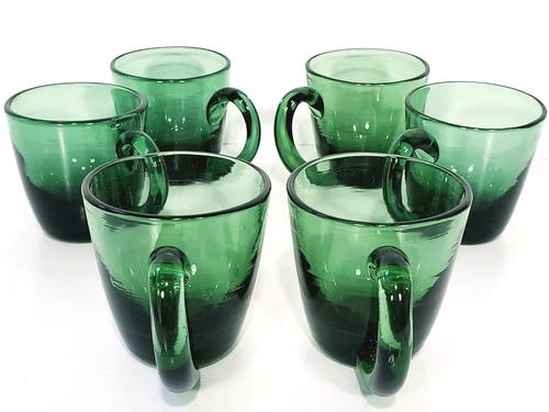 Vintage Hand Blown Emarald Green Art Glass Tea / Coffee Cups Lot Of 6