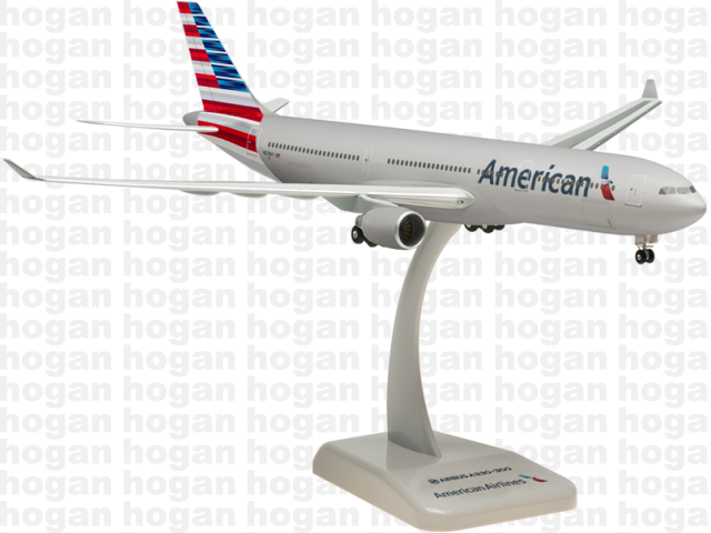 1:200 32CM Hogan American Airlines AIRBUS A330-300 Airplane