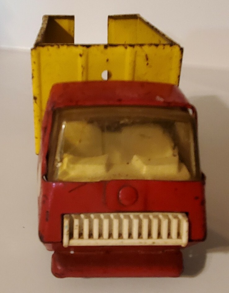 Picture 3 of 8