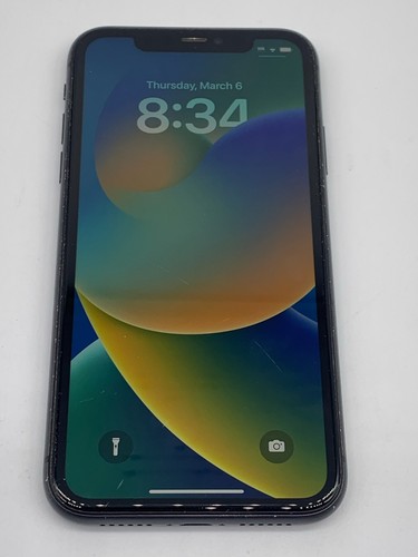 Apple iPhone 11 - 64GB - Black - Grade B (Battery Health 79%) Unlocked - Picture 4 of 11