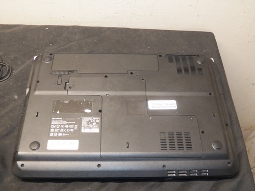Gateway NV5302u 15.6 Inch Windows 7 With Radeon Graphics - Has Trackpad Issue - Picture 15 of 16