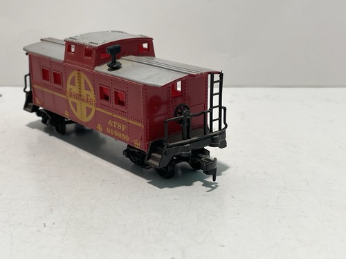 B11 Life Like Ho Scale Model Train Santa Fe ATSF Caboose Car #999850 - Picture 6 of 10