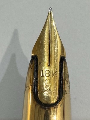 Waterman C/F CF Gold Plated Godron Fountain Pen, Plaque Or G 20