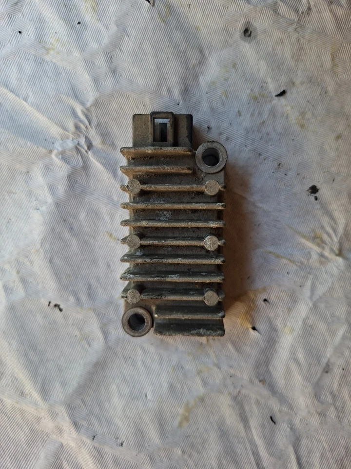Régulateur pour Yamaha 125 TDR -5AE - Photo 1/1