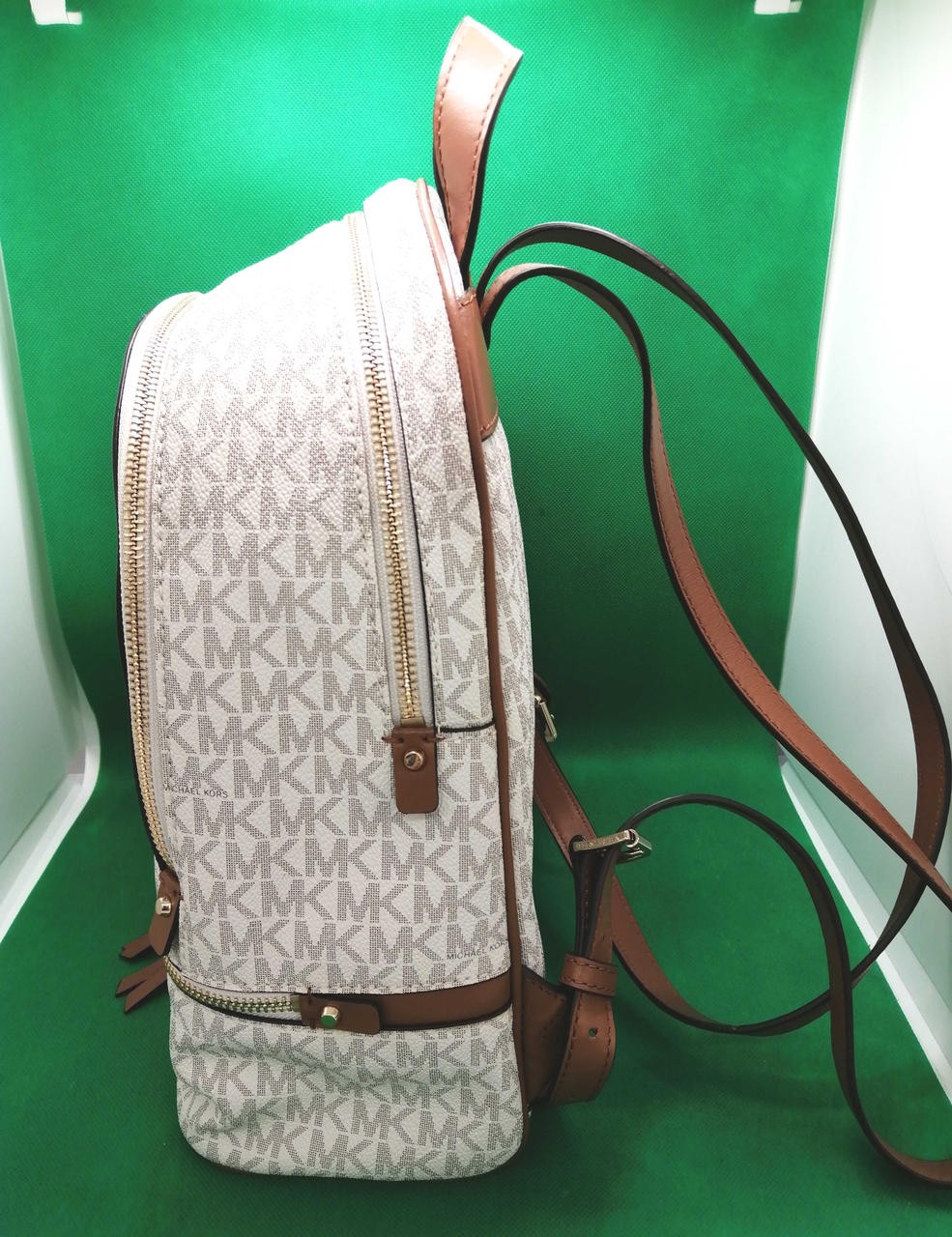 Backpack Model number Off white Brown MICHAEL KORS - image 2