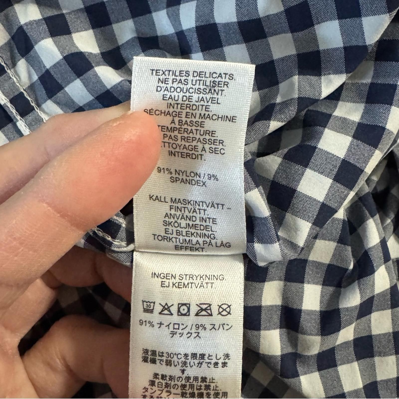 Vineyard Vines Featherweight Gingham Performance … - image 6