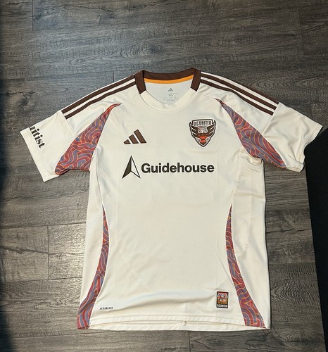Adidas IV5103 D.C United Christian Benteke #20 "The Soul Kit" Away kit- Mens L.