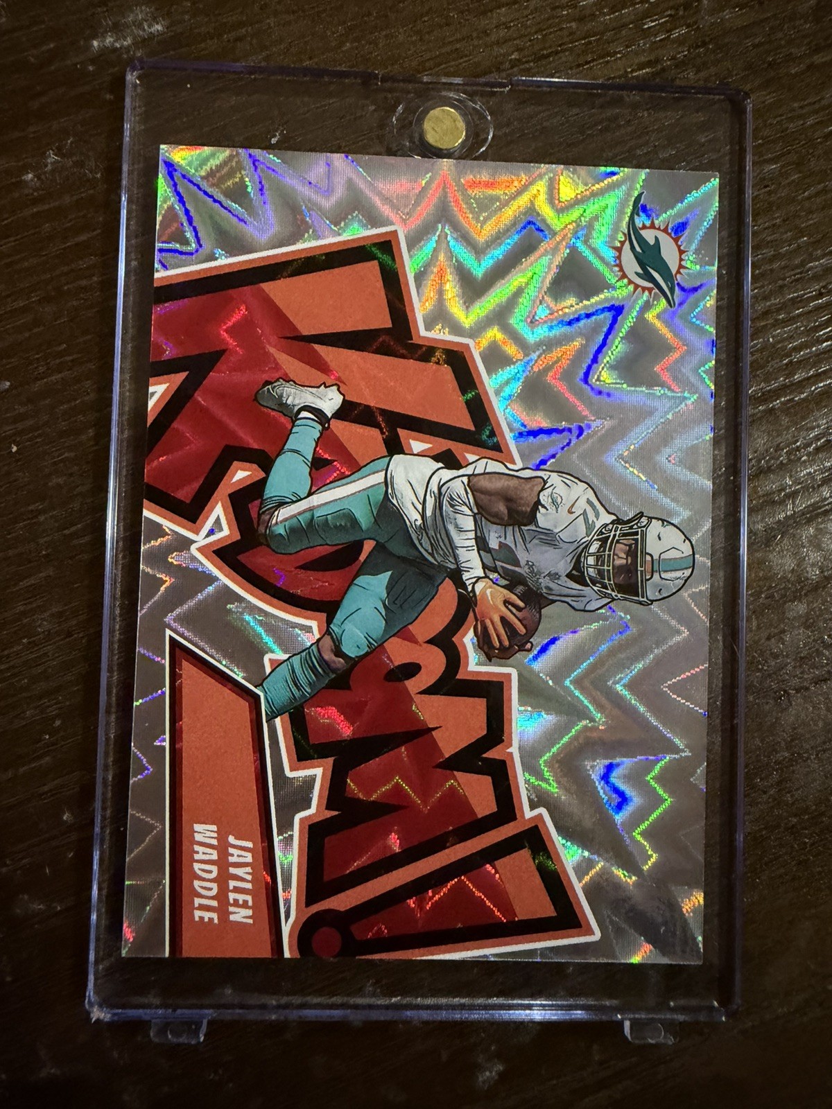 2023 Panini Absolute Jaylen Waddle KABOOM! Case Hit SP Miami Dolphins #8