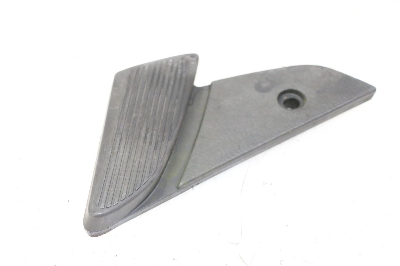 REAR RIGHT FOOTREST - PIAGGIO VESPA LX 150 (2005 - 2013)