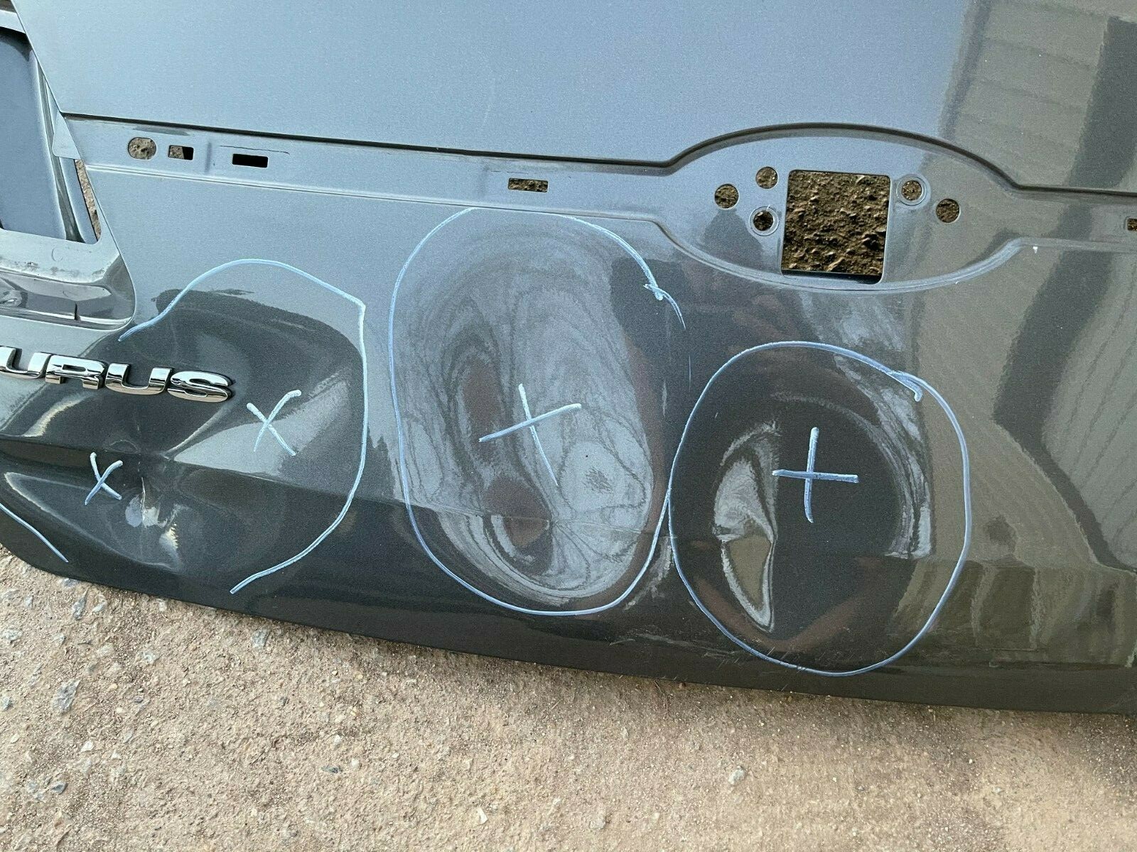 2013 2014 2015 2016 2017 2018 2019 Ford Taurus Trunk Deck Lid shell Oem