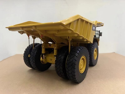 ミニカー 602-005 1/50 CAT 793F MINING TRUCK 55273 1/50 Cat 793F Mining Truck - Dalton's Farm Toys