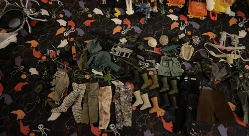 Large Vintage? GI Joe Lot. Guns Clothes Supplies 12”